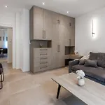 Gabi- New , 5 Min Walk From Diocletian S Palace
