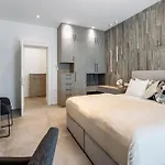 דירה Gabi- New , 5 Min Walk From Diocletian S Palace